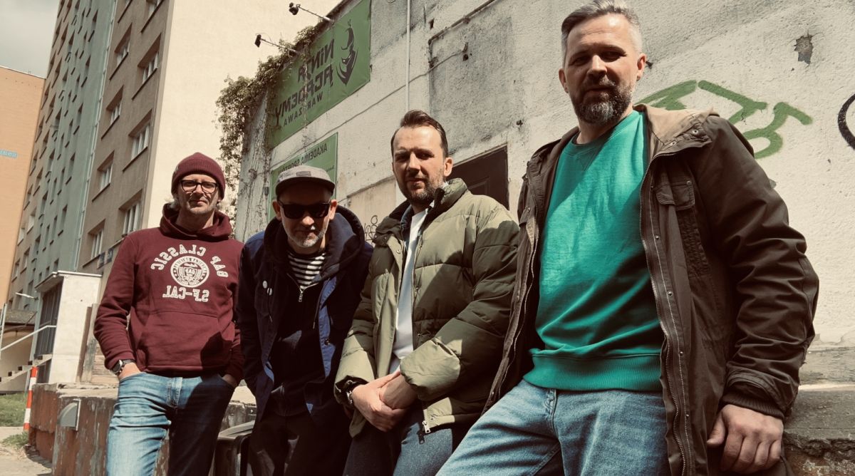 ONLY MESS - Take It As It Comes (Poland - Punk-Rock - Interview with Greg LYJAK)