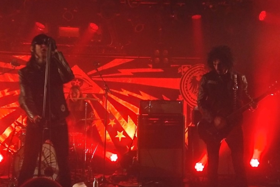 LORDSOFALTAMONT2