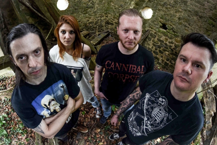 MASSIVECHARGEBAND
