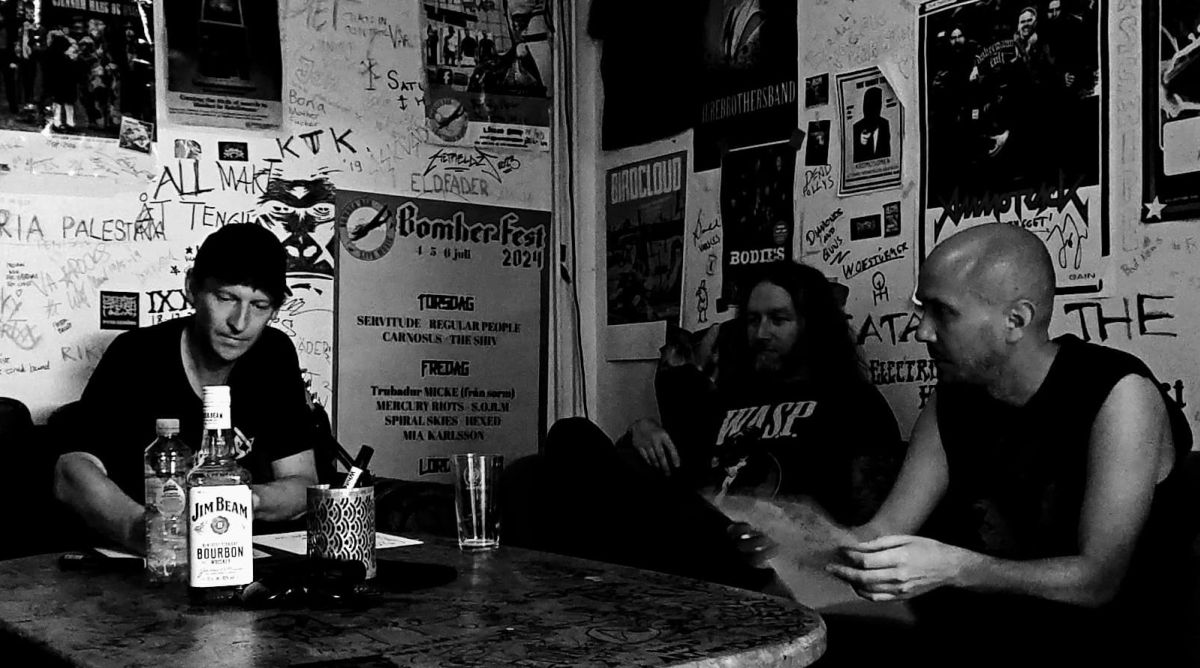 GERM BOMB - Atomic Punks ! (Sweden - Metallic HardCore Punk - Interview with Pierre)