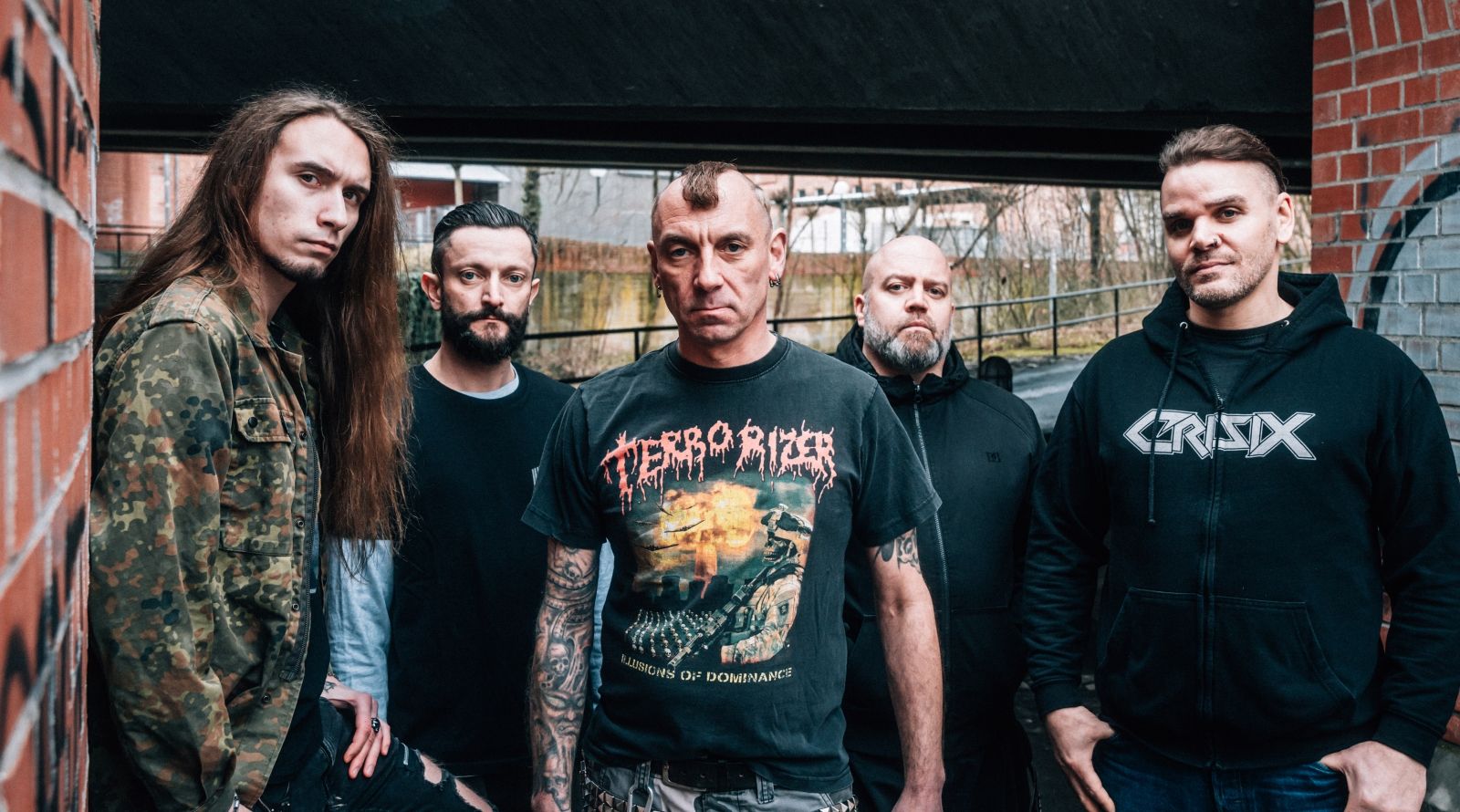 RAWSIDE - Frontal Assault ! (Germany - Hard-Core Metal - Interview with Henne, Justin & Georg)